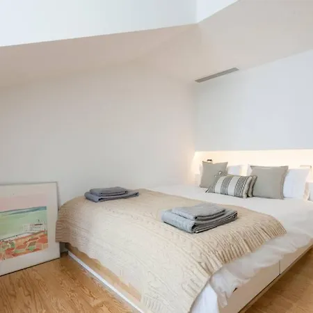 New! High Standard With Terrace-Amazing River View