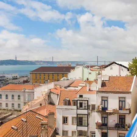 New! High Standard With Terrace-Amazing River View Apartamento *